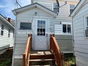 2412 Western Ave-Unit -Apt H in Newburgh, ME - Building Photo - Building Photo