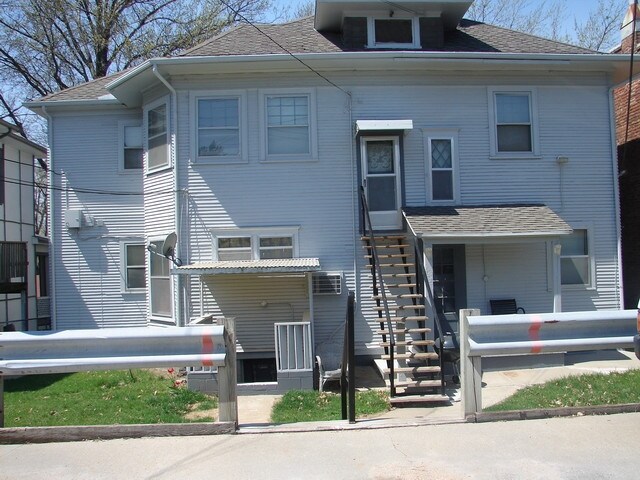 523 N 40th St in Omaha, NE - Building Photo - Building Photo