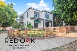 1700 Livonia Ave in Los Angeles, CA - Building Photo - Building Photo