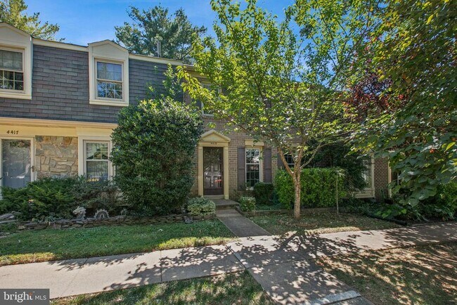 4419 Chase Park Ct in Annandale, VA - Foto de edificio - Building Photo