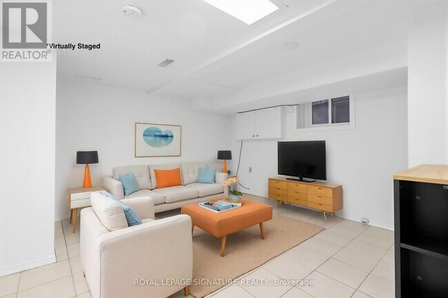 465 Margueretta St in Toronto, ON - Building Photo - Building Photo