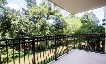 2030 N Adams St in Arlington, VA - Building Photo - Building Photo