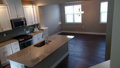 1827 Gallagher Ln in Louisville, CO - Building Photo - Building Photo