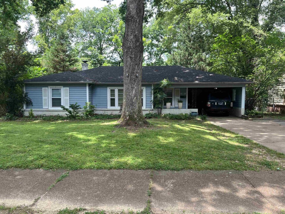 1181 Dearing Rd in Memphis, TN - Building Photo