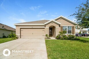 4055 Bramblewood Loop in Spring Hill, FL - Building Photo