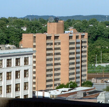 Morrison Towers in Harrisburg, PA - Building Photo - Building Photo