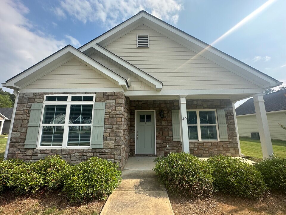 49 Calloway Ln Rentals in Cartersville, GA