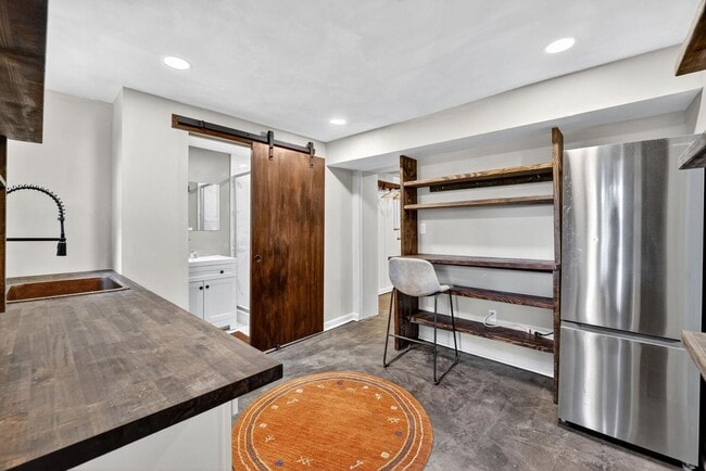 6017 Inwood St in Cheverly, MD - Building Photo - Building Photo