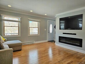 7 Ferndale Rd in Brewster, NY - Building Photo - Building Photo