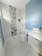 2103 French St in Ft. Myers, FL - Building Photo - Building Photo