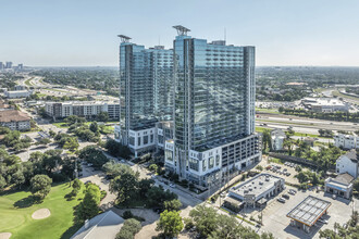 The Mosaic on Hermann Park in Houston, TX - Foto de edificio - Building Photo