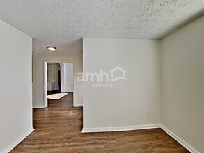 18 Ludwick Ln in Lawrenceville, GA - Building Photo - Building Photo
