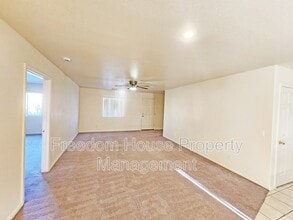 1971 Teepee Rd in Pahrump, NV - Building Photo - Building Photo