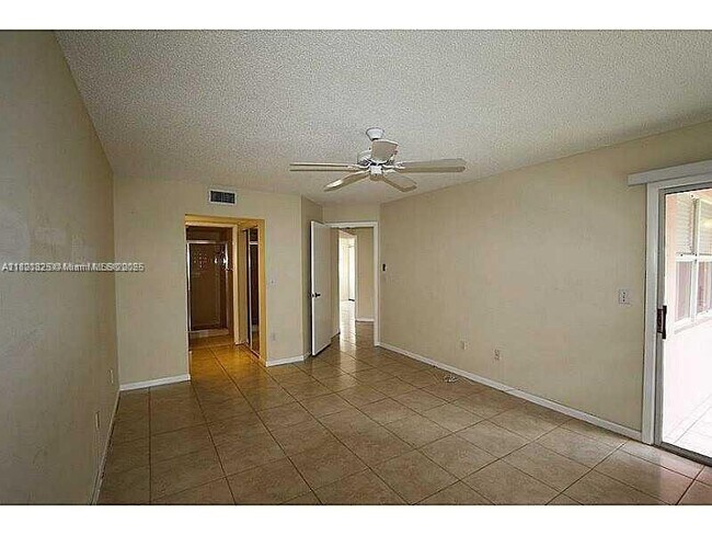 2508 SE 20th Pl in Homestead, FL - Building Photo - Building Photo