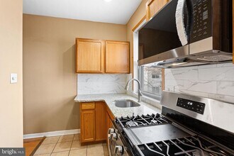 1237 W Allegheny Ave in Philadelphia, PA - Building Photo - Building Photo