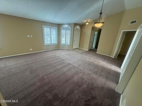 616 Cartpath Pl in Simi Valley, CA - Building Photo - Building Photo