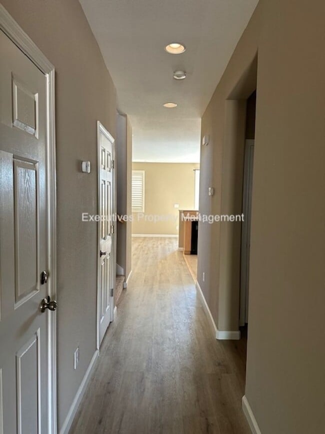 518 Barclay Way in Merced, CA - Building Photo - Building Photo