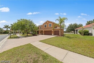 2859 Blossom Ct in Naples, FL - Building Photo - Building Photo