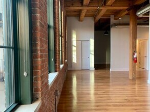 49 Melcher St in Boston, MA - Building Photo - Building Photo
