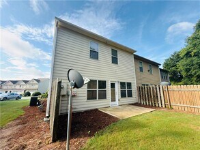 6055 Apple Rose Dr in Alpharetta, GA - Building Photo - Building Photo