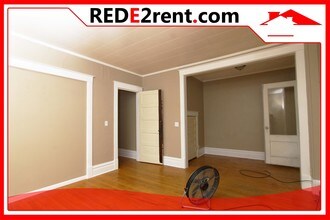 153 S High St-Unit -3 in Janesville, WI - Building Photo - Building Photo