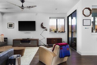 4420 Mt Vernon Dr in Austin, TX - Building Photo - Building Photo