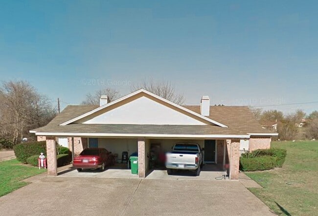 117-119 El Dorado Dr