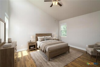 3067 View Ridge Dr in Spring Branch, TX - Foto de edificio - Building Photo