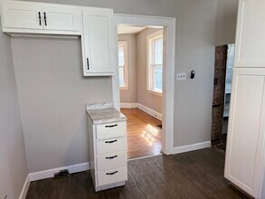 453 Purcell Ave in Cincinnati, OH - Building Photo - Building Photo