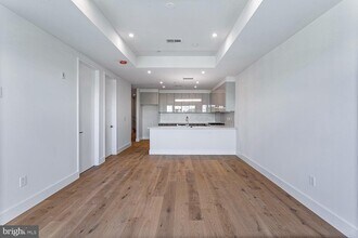 4804 Georgia Ave NW-Unit -402 in Washington, DC - Building Photo - Building Photo