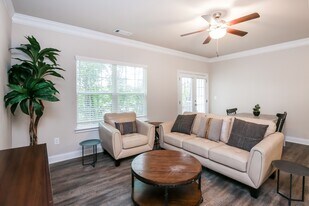 216 Riley Cir in Dawsonville, GA - Building Photo