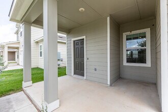 141 Rubrum Rd in Niederwald, TX - Building Photo - Building Photo