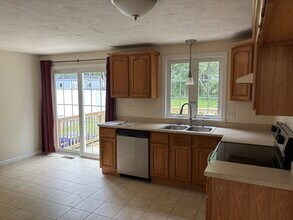 10 Canali Dr in Milford, MA - Building Photo - Building Photo