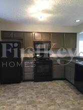 4404 Caledonia Way in Indianapolis, IN - Building Photo - Building Photo