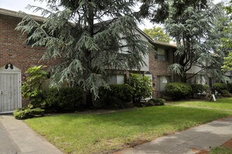 Fir Manor in Vancouver, WA - Foto de edificio - Building Photo