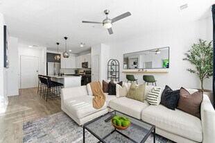 220 Bill Kennedy Wy SE, Unit ID1460017P in Atlanta, GA - Building Photo