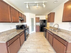 21 Buen Camino St in Weslaco, TX - Building Photo - Building Photo