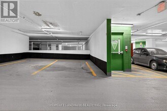 9560 Markham Rd in Markham, ON - Building Photo - Building Photo