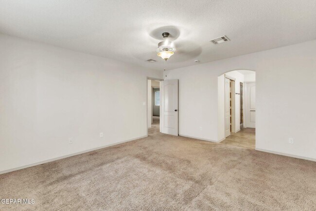 14330 Woods Point Ave in El Paso, TX - Building Photo - Building Photo