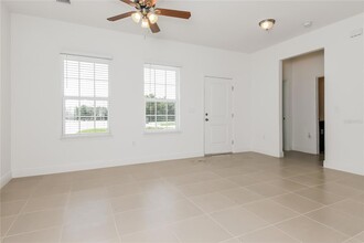 1206 Amazon Way, Unit 321 in Kissimmee, FL - Building Photo - Building Photo