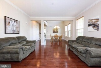 345 Dartmouth Rd in Chester Springs, PA - Building Photo - Building Photo