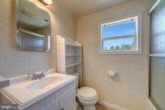 4813 Catharpin Rd in Gainesville, VA - Building Photo - Building Photo