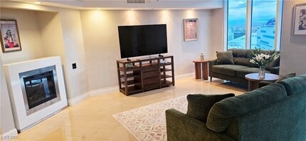 2747 Paradise Rd, Unit 2206 in Las Vegas, NV - Foto de edificio - Building Photo