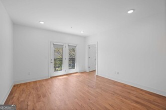 456 Flat Shoals Ave SE in Atlanta, GA - Building Photo - Building Photo