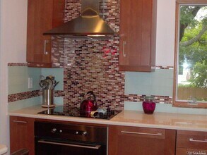 570 Church Ave in Woodmere, NY - Building Photo - Building Photo