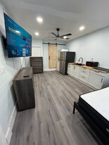 740 Jenkins St in Kissimmee, FL - Building Photo