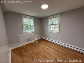 132 Sherman St in Cambridge, MA - Building Photo - Building Photo