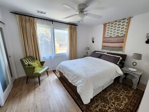 2053 W 31st St in Los Angeles, CA - Building Photo - Building Photo