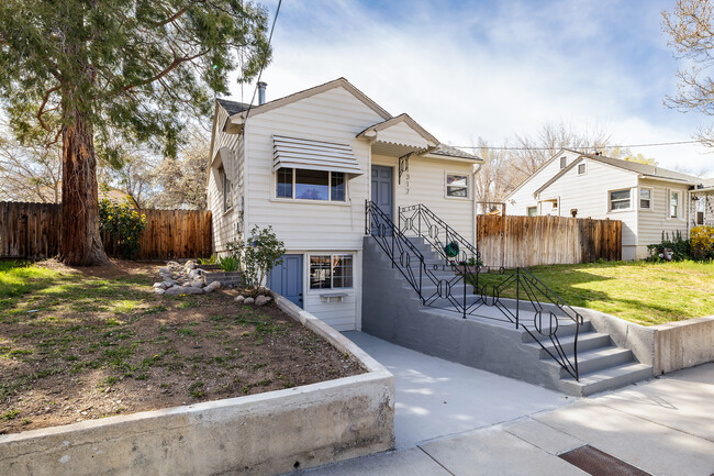 1317 Faland Way in Reno, NV - Building Photo - Building Photo