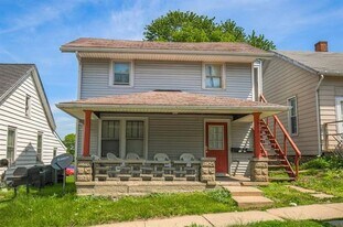 912 Roberts St in Lafayette, IN - Building Photo